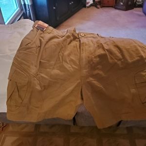 Mens cargo shorts size 46